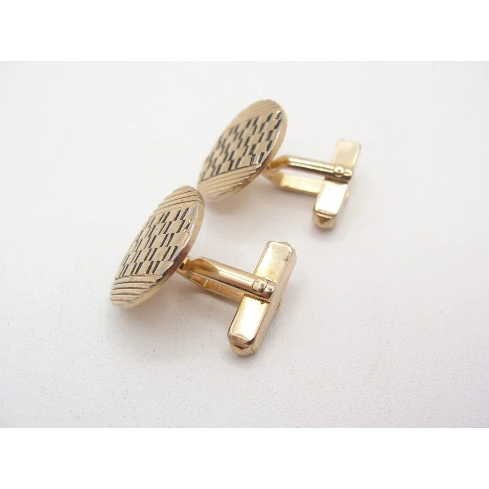 Vintage Swank Gold Tone Round Cufflinks Basketweave Textured Brick Mesh Retro